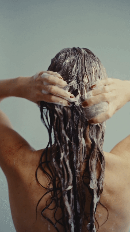 Démonstration vidéo : utilisation du shampoing solide purifiant Homnès